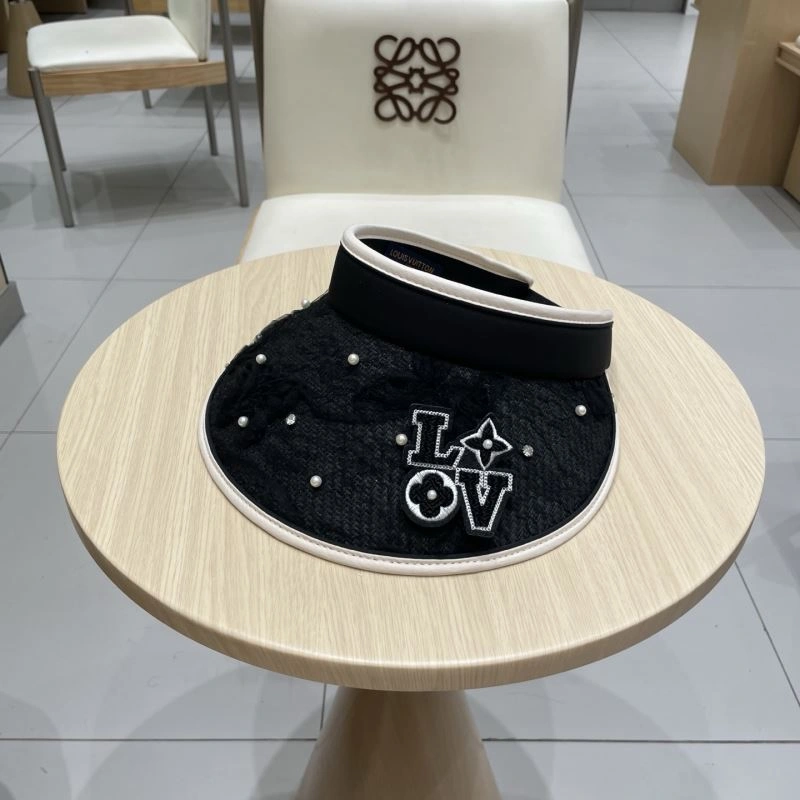 Chic Chanel Caps 259924