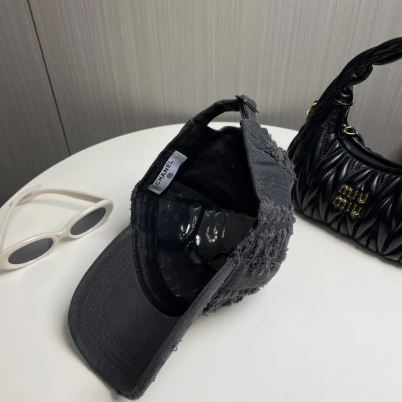 Chanel Caps GoodFit 259879