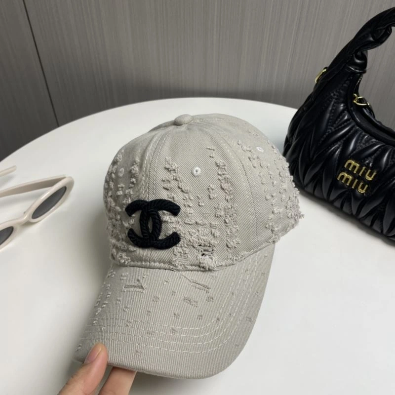 Elegant Chanel Caps 259881