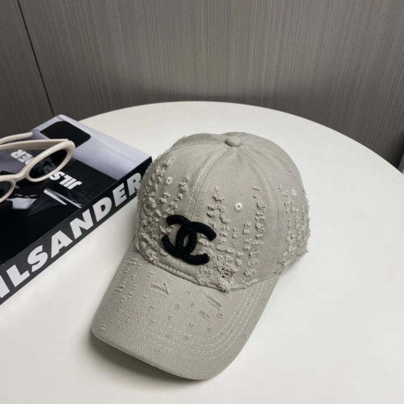 Elegant Chanel Caps 259881