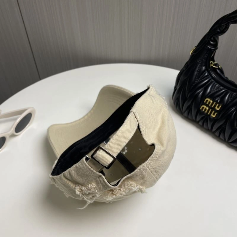 FashionForward Chanel Caps 259885