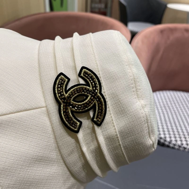 FreshLook Chanel Caps 259901