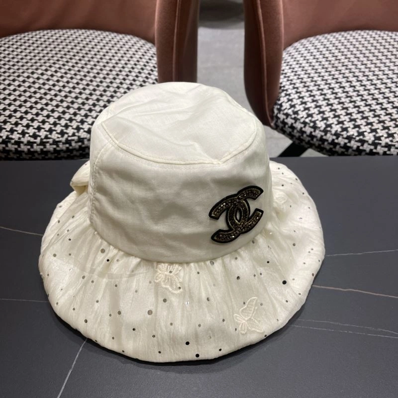 Chanel Caps Refined 259838