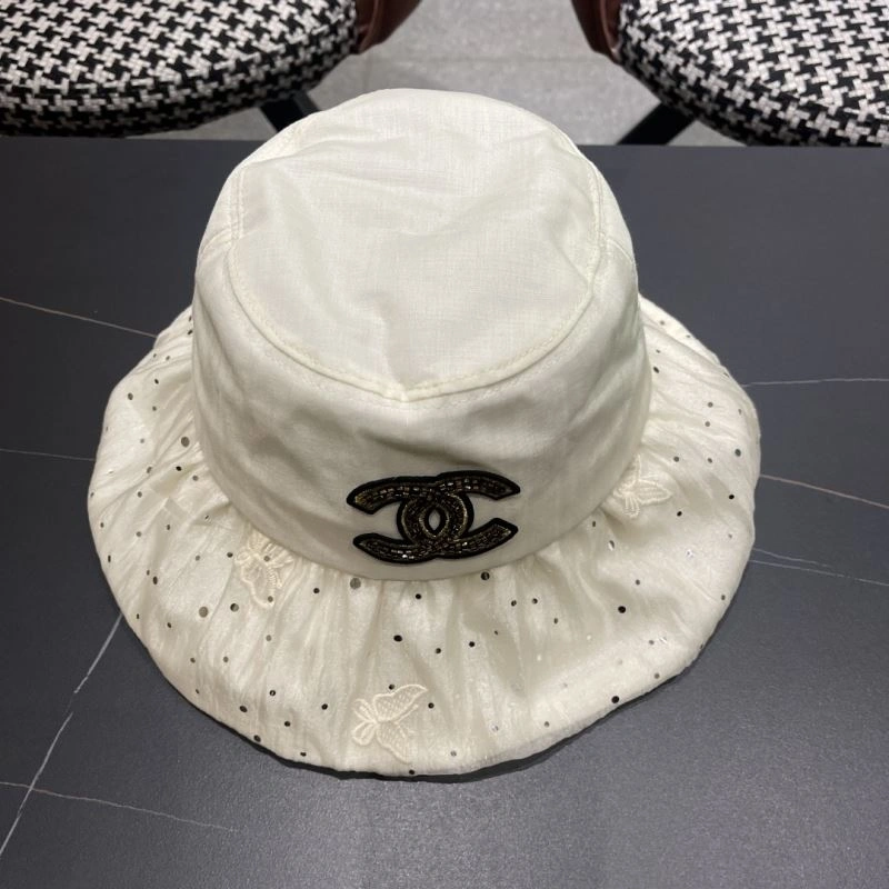 Chanel Caps Refined 259838
