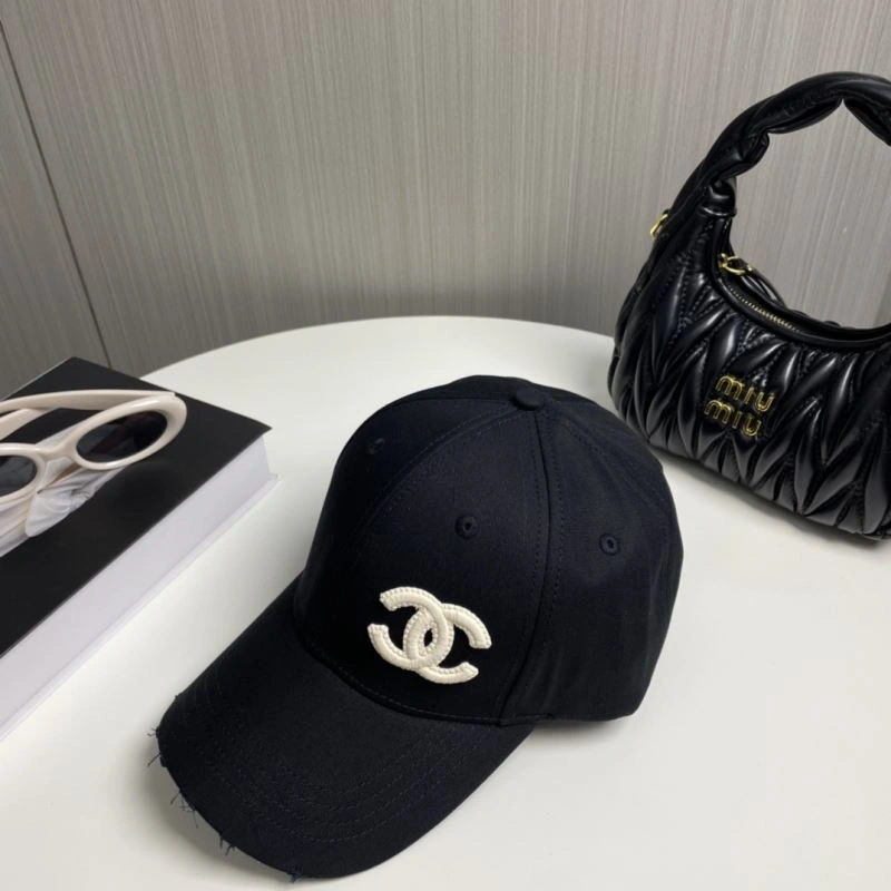 Popular Chanel Caps 259840