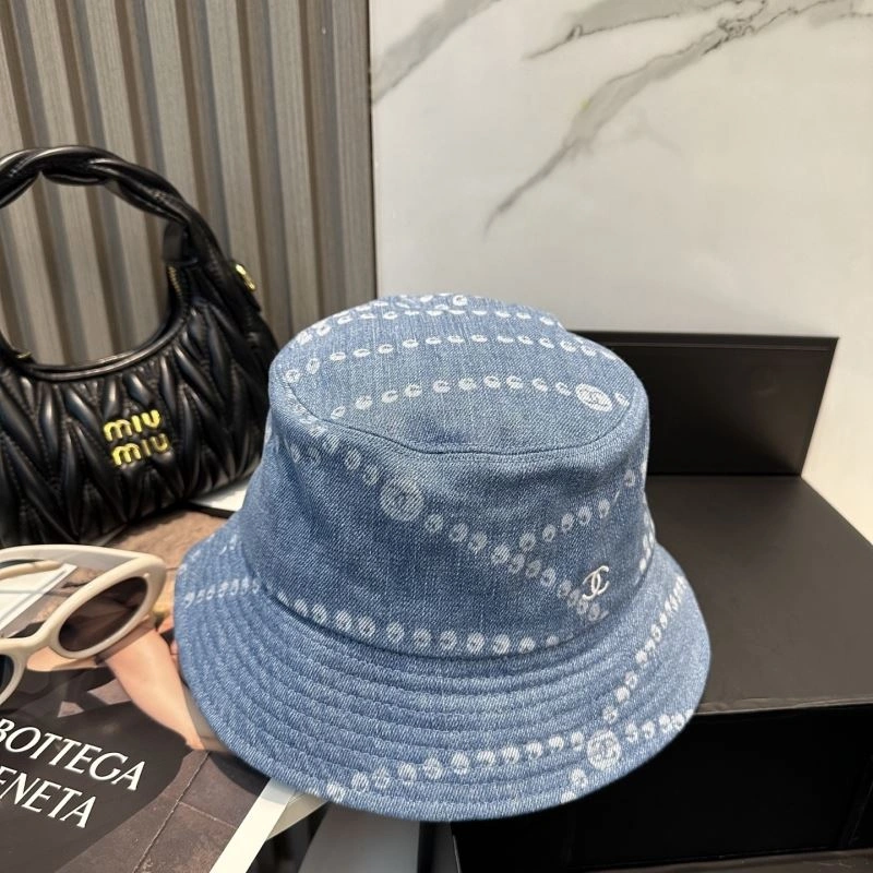 Lightweight Chanel Caps 259852