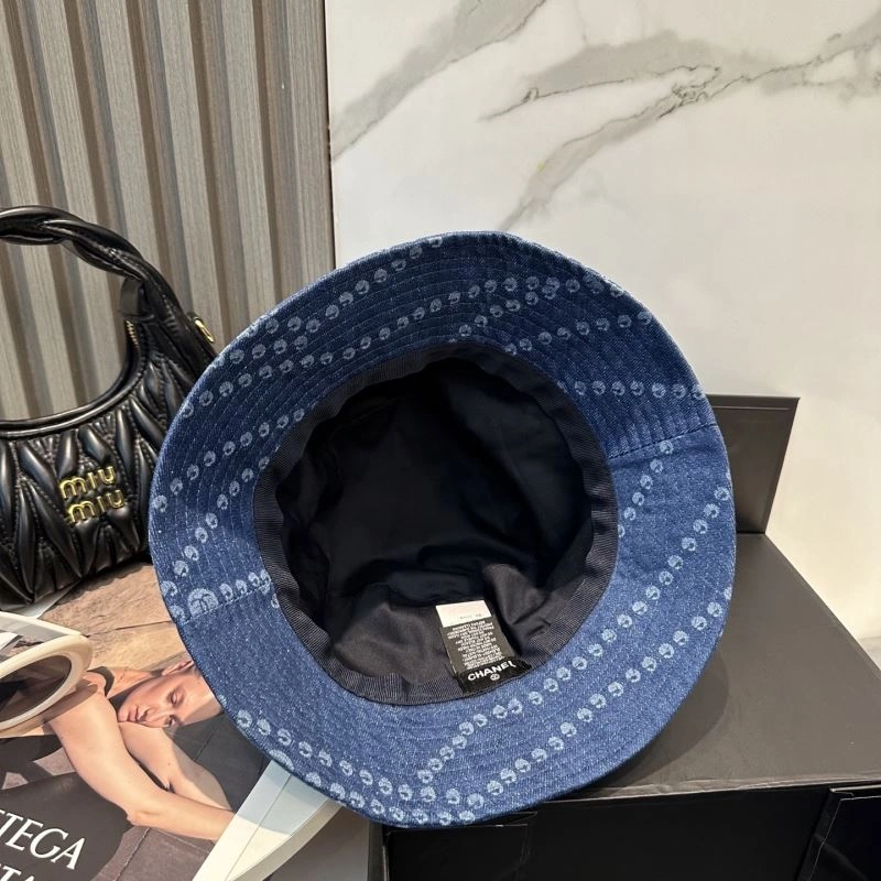 Chanel Caps Sophisticated 259832