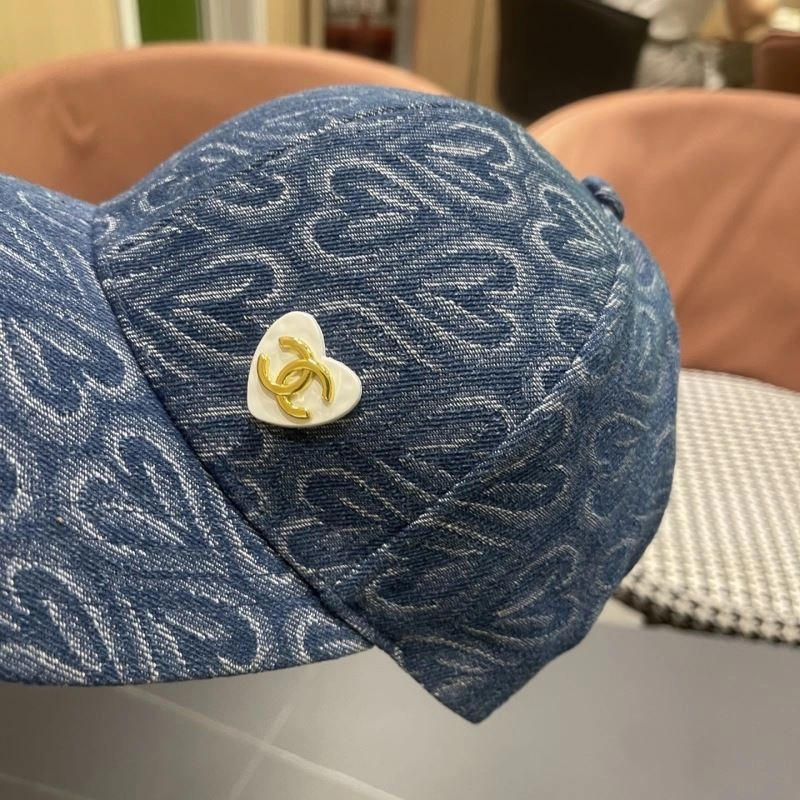 Chanel Caps TechFriendly 259811