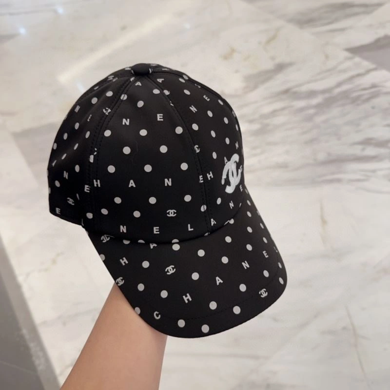 Chanel Caps StreetReady 259800