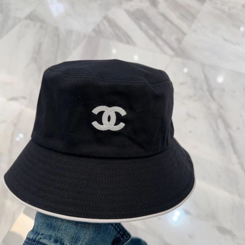SmoothTexture Chanel Caps 259810