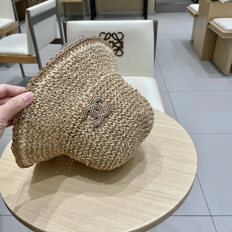 WellDesigned Chanel Caps 259801