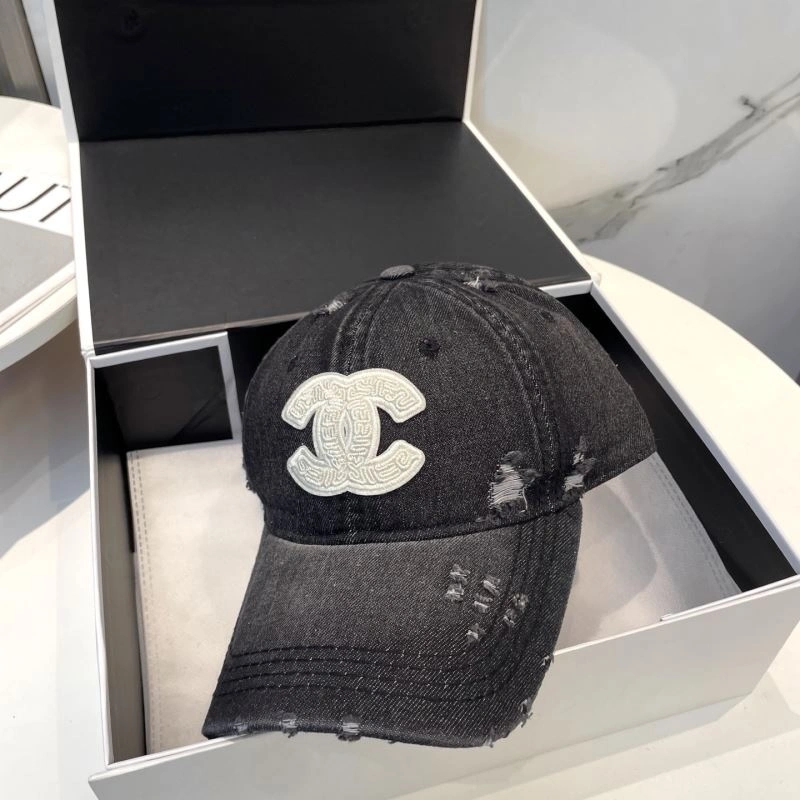 ZipUp Chanel Caps 259766