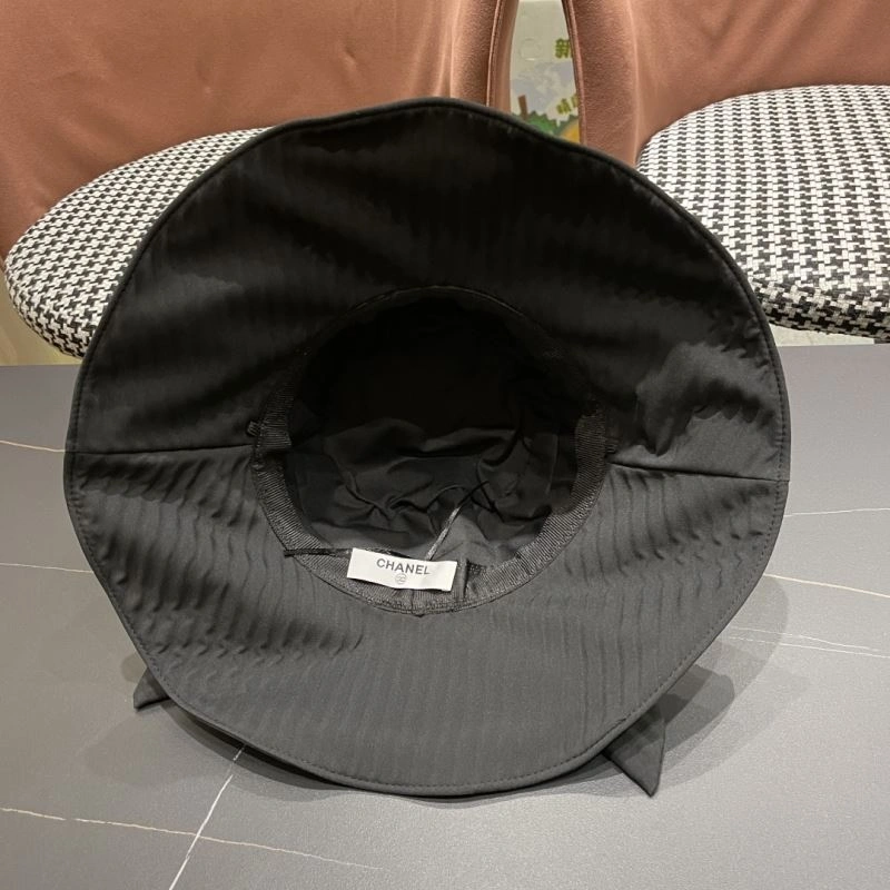 Chanel Caps Effortless 259781