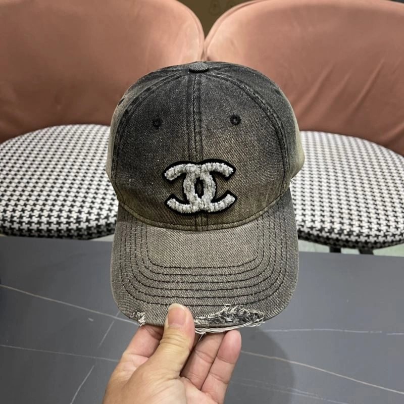 Chanel Caps Refined 259767