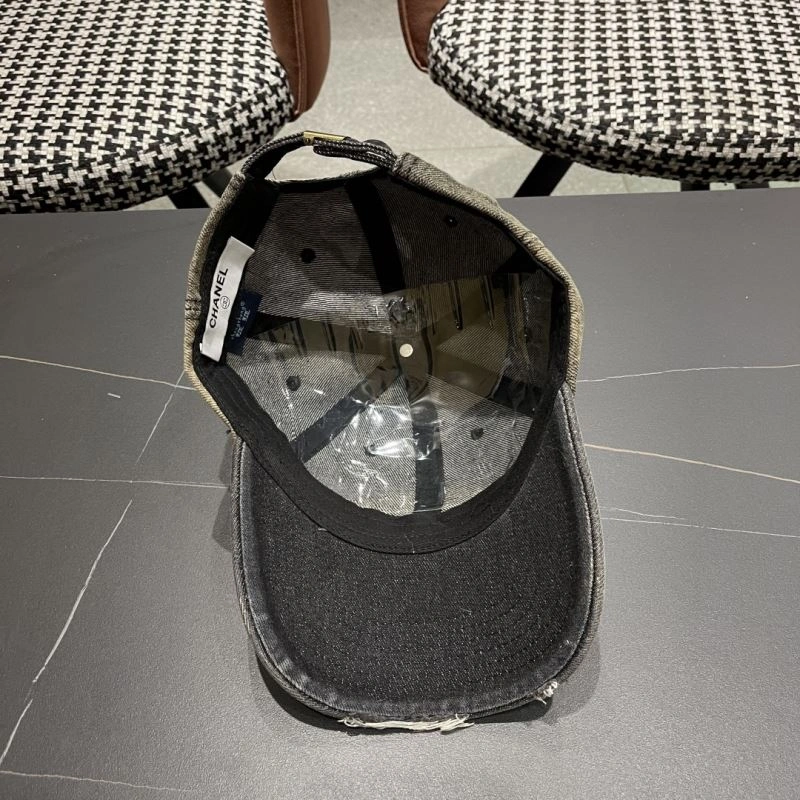 Chanel Caps Refined 259767