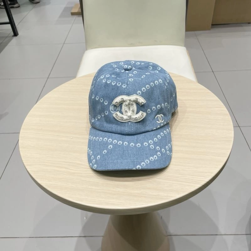 Chanel Caps Fashionable 259751