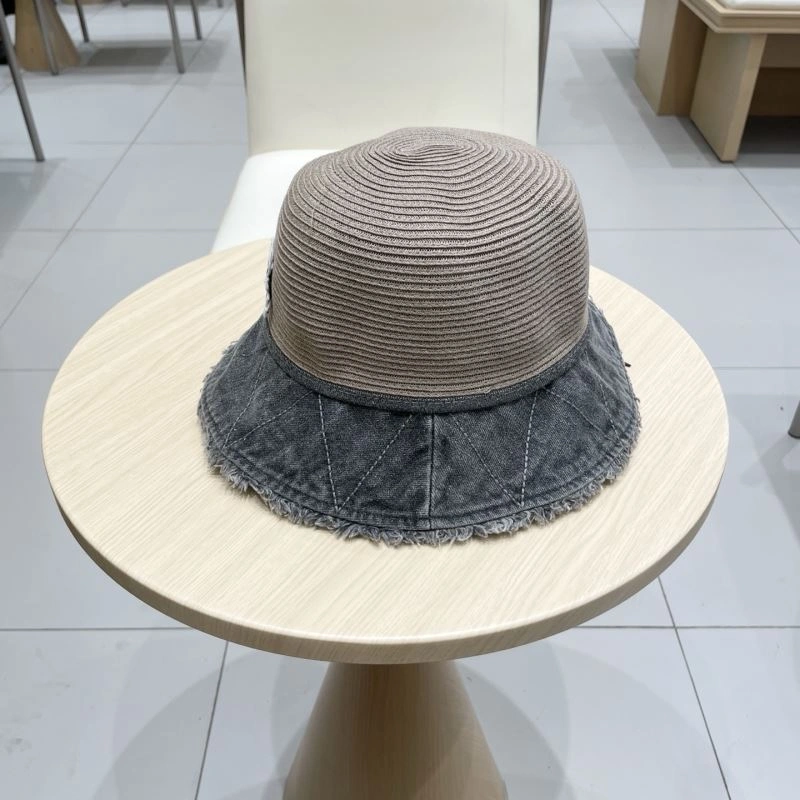 Modern Chanel Caps 259711