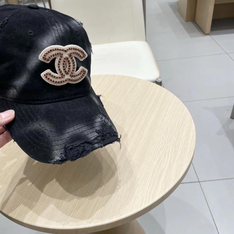 SunProtective Chanel Caps 259720