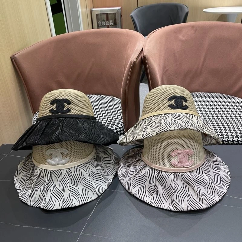 WellDesigned Chanel Caps 259737