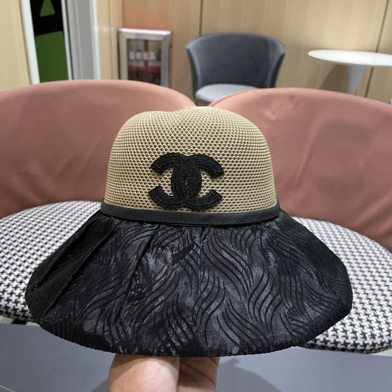 Chanel Caps ZipUp 259740