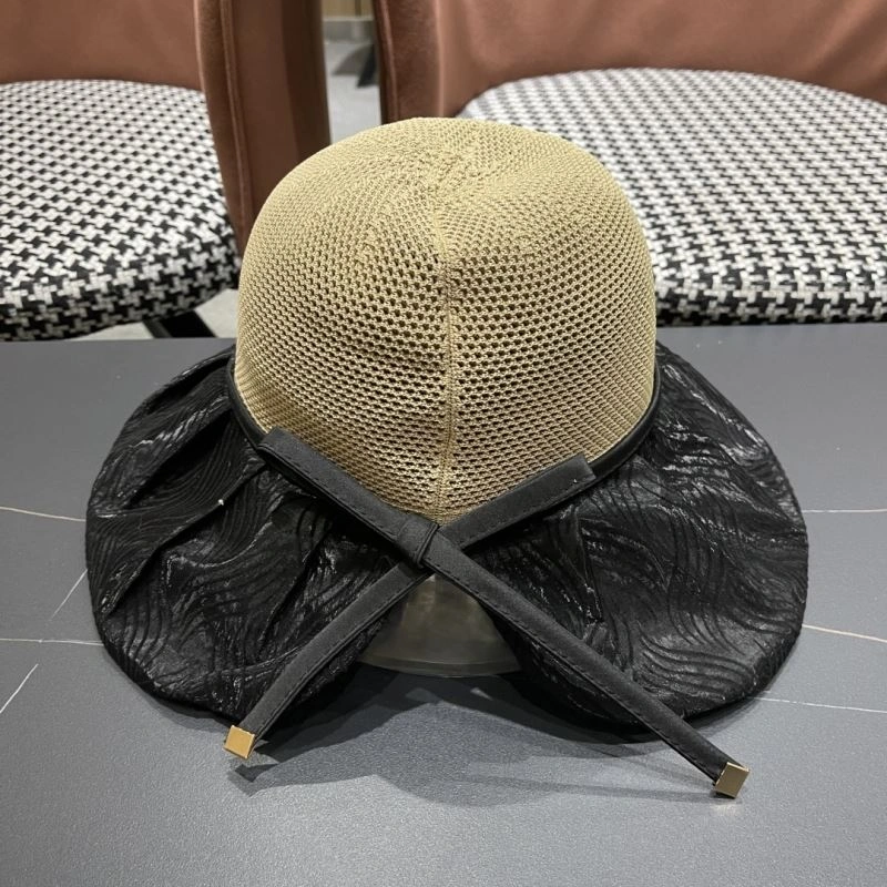 Chanel Caps ZipUp 259740