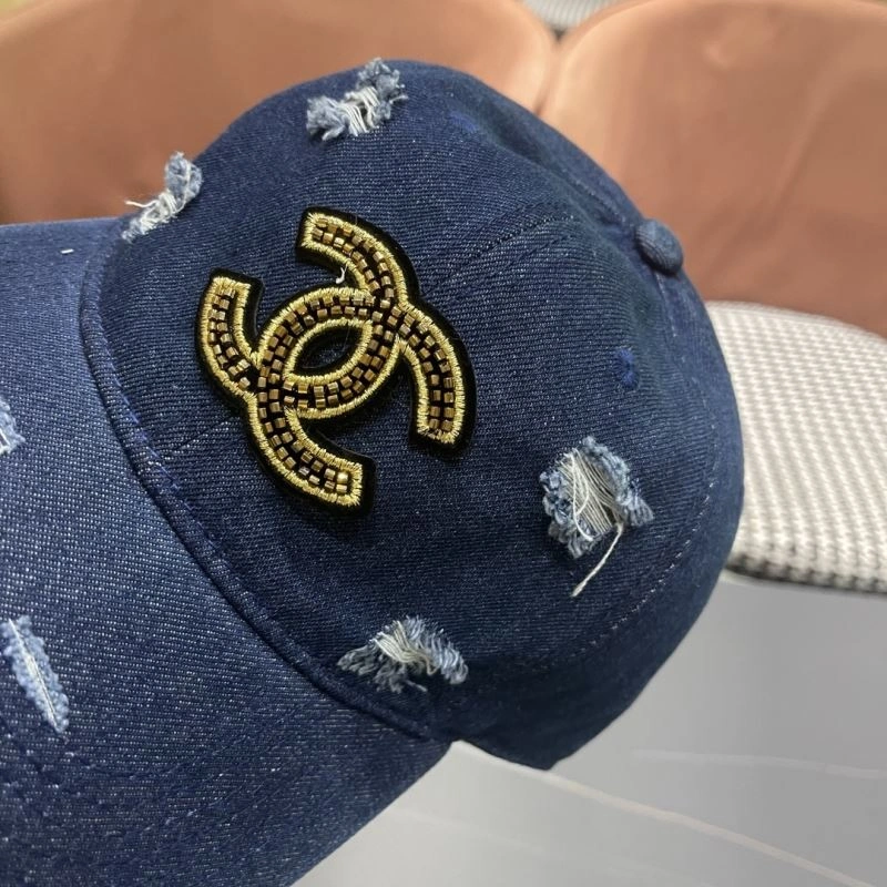 Chanel Caps Minimalist 259734