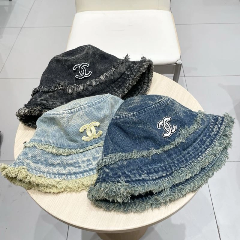 Chanel Caps Compact 259708