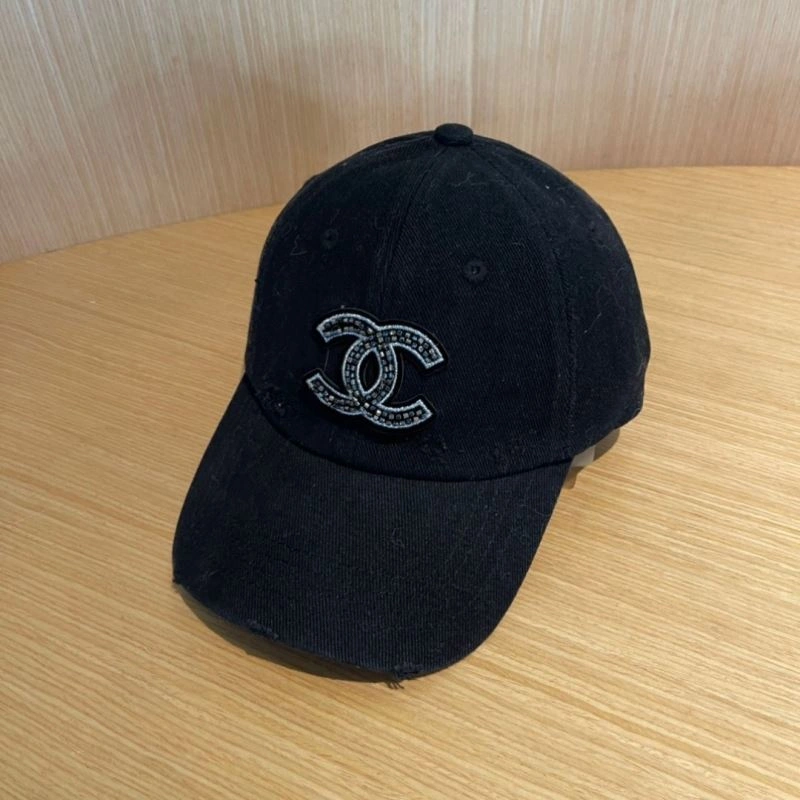 Chic Chanel Caps 259622