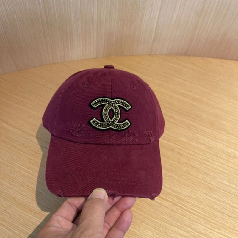 Lightweight Chanel Caps 259642