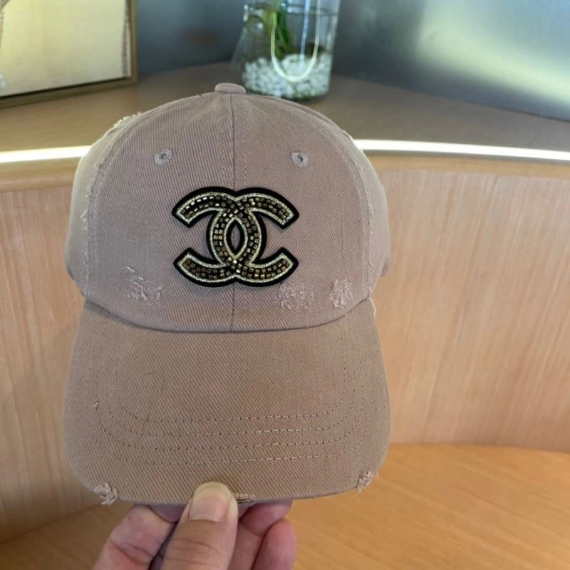 Supportive Chanel Caps 259620