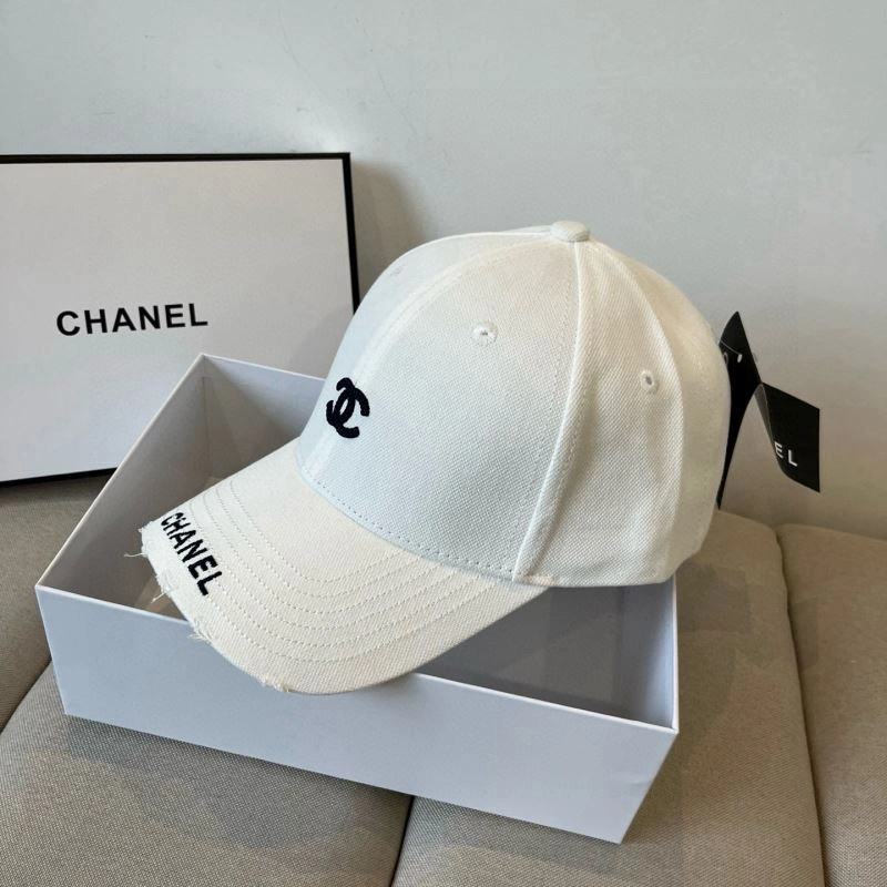 Bright Chanel Caps 259601