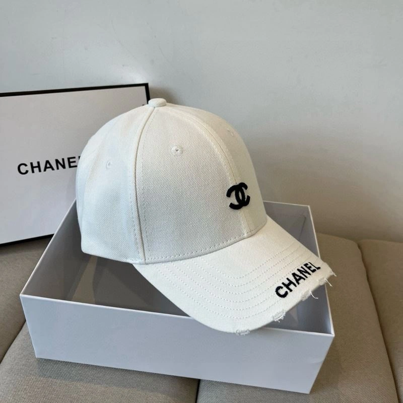 Bright Chanel Caps 259601