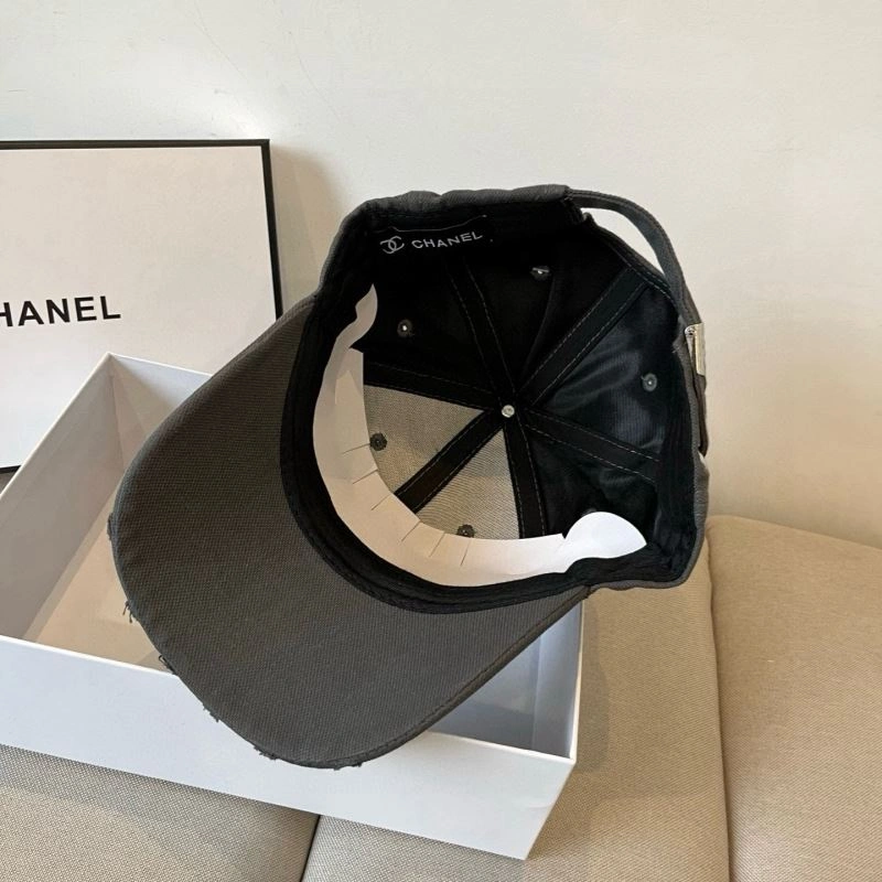 Chanel Caps Stylish 259585