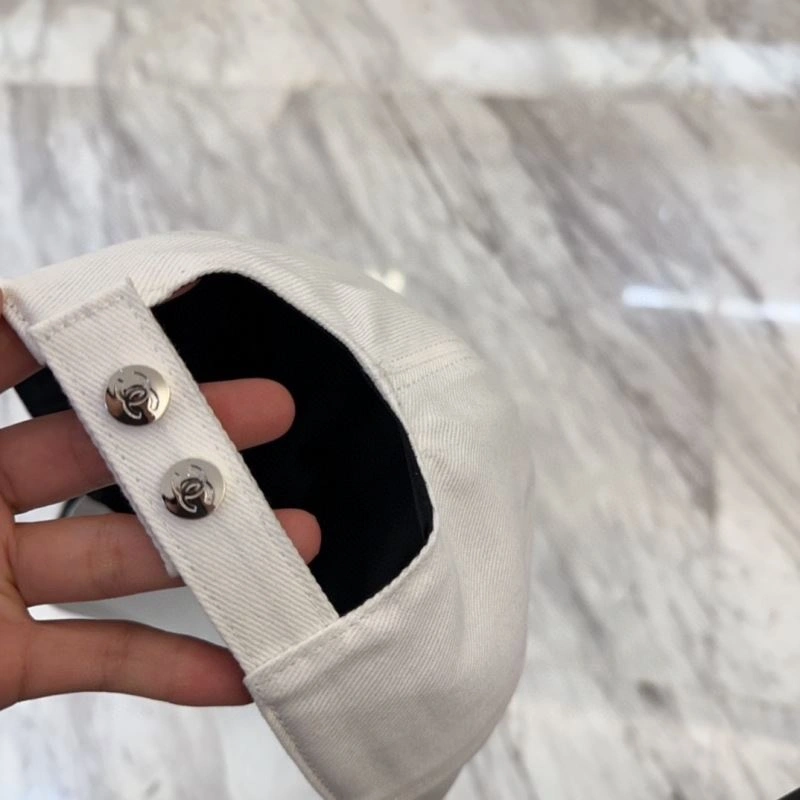 NewStyle Chanel Caps 259610
