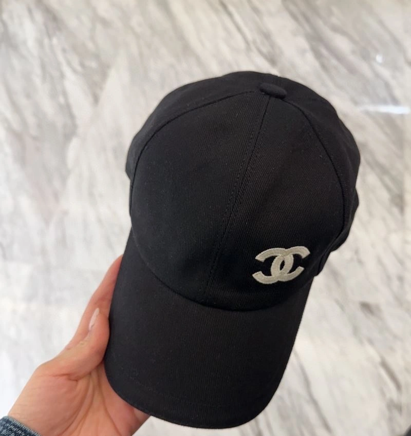 Chanel Caps EasyMatch 259592
