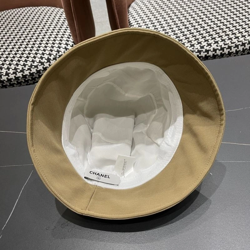 Chanel Caps UrbanChic 259594