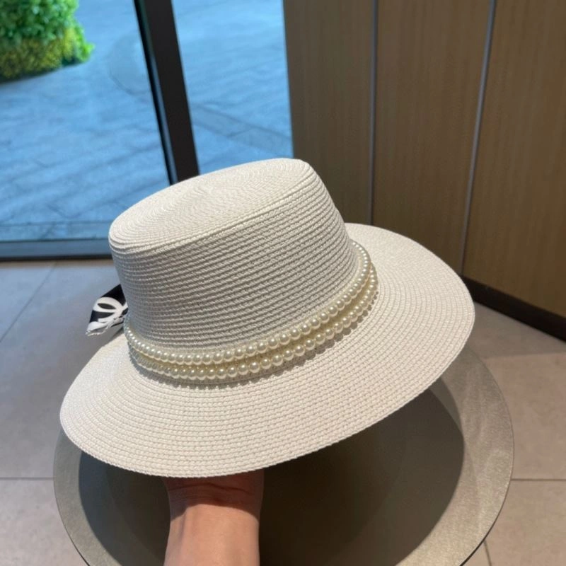 Lightweight Chanel Caps 259589