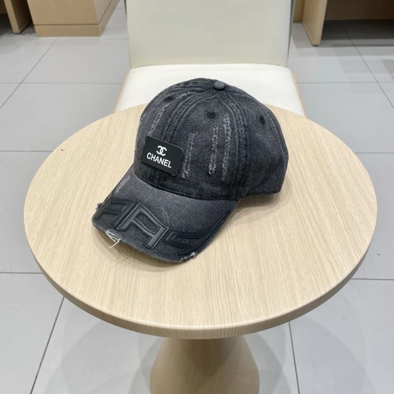 Breathable Chanel Caps 259586