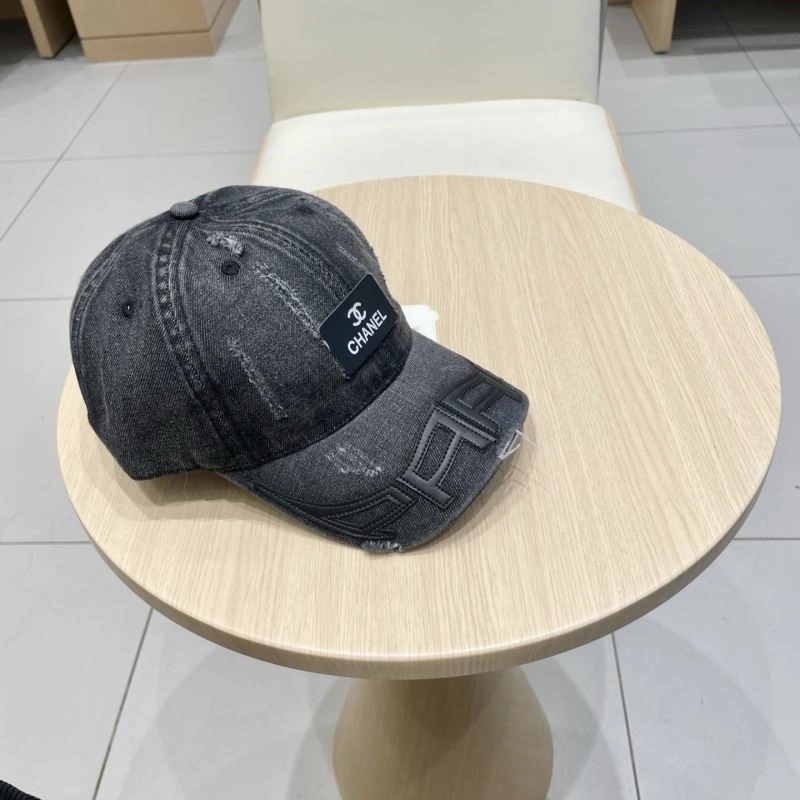 Breathable Chanel Caps 259586