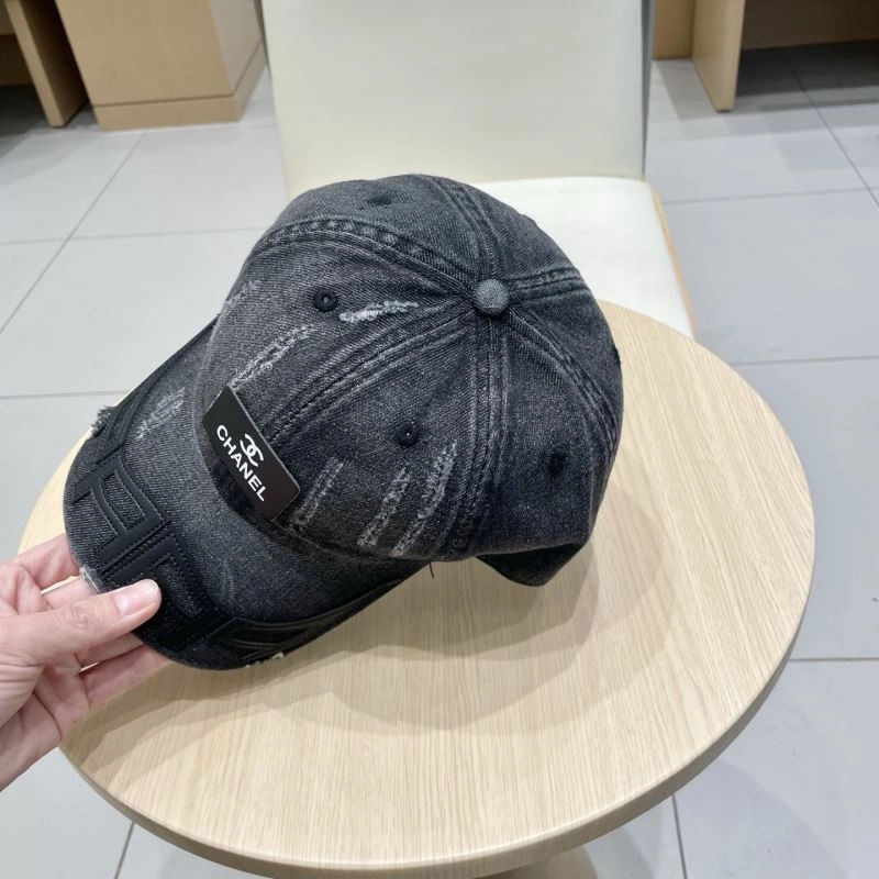 Breathable Chanel Caps 259586