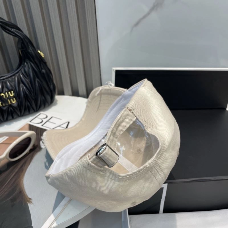 Chanel Caps Trendy 259581