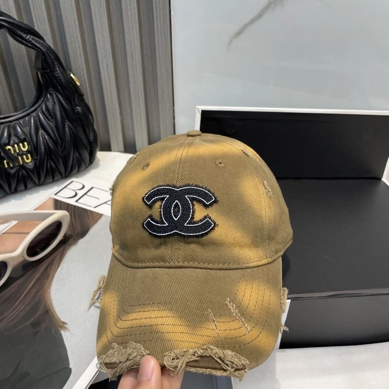 Snug Chanel Caps 259579