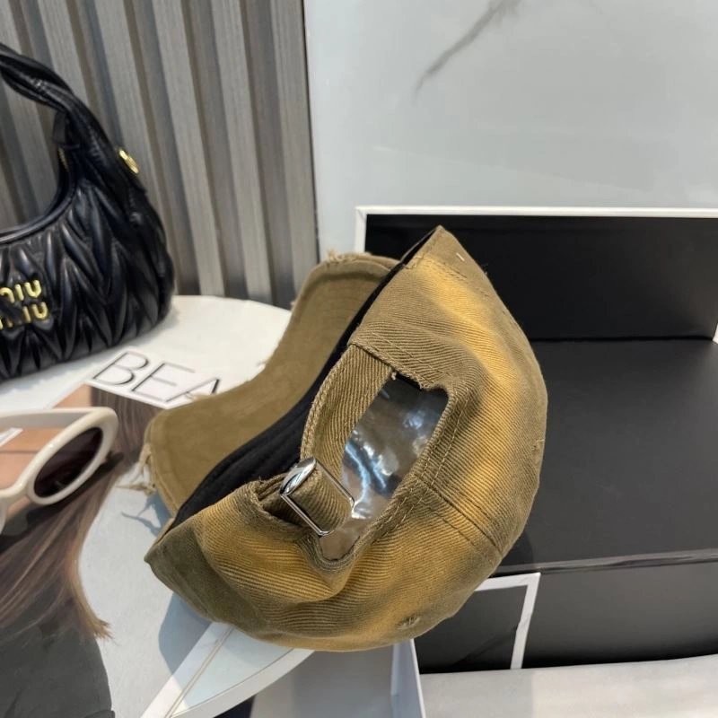Snug Chanel Caps 259579