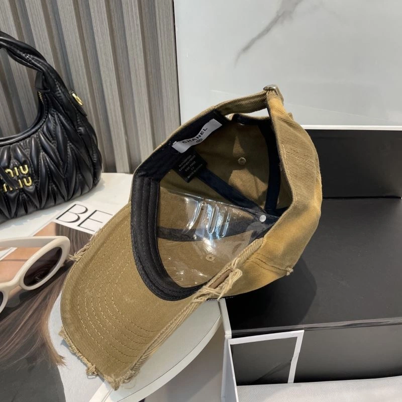 Snug Chanel Caps 259579