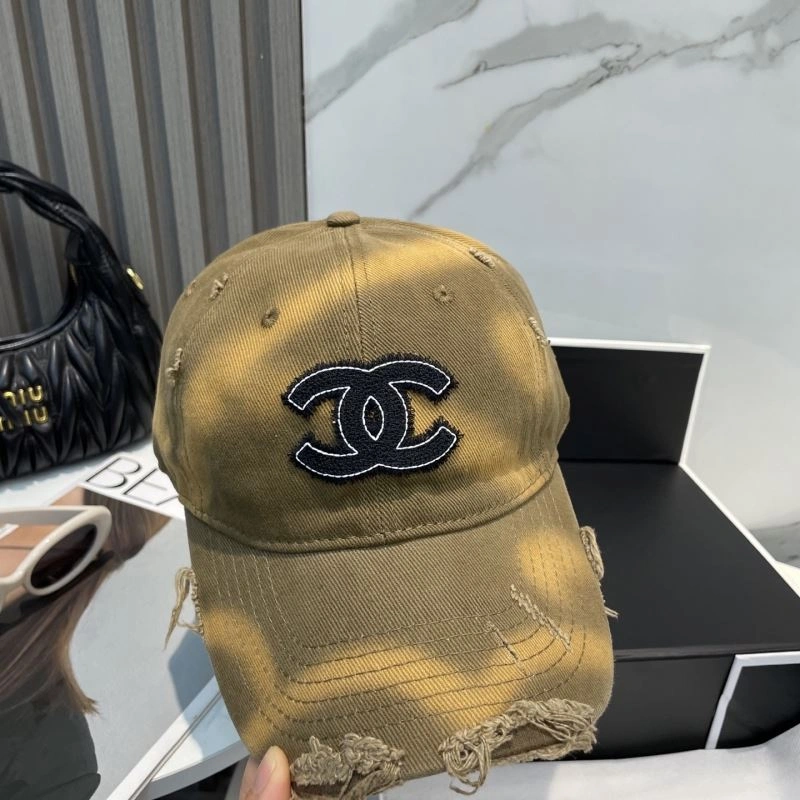 Snug Chanel Caps 259579