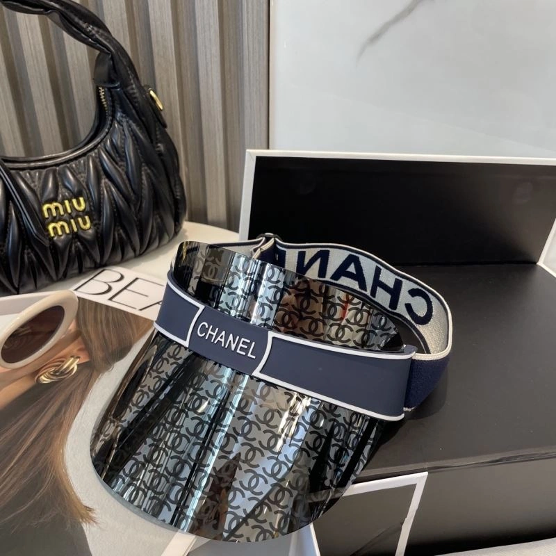 Chanel Caps Trendy 259574