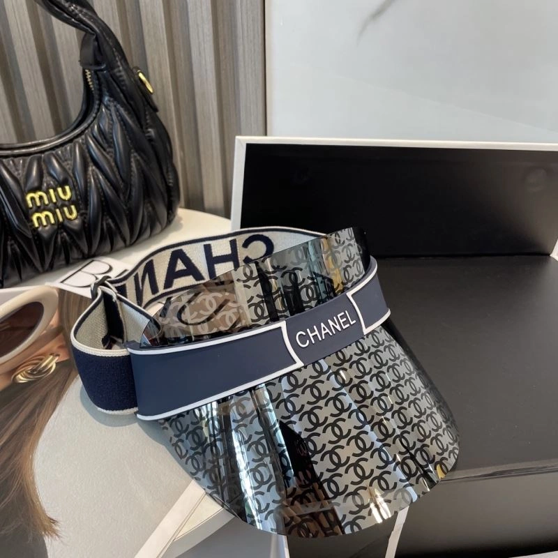 Chanel Caps Trendy 259574