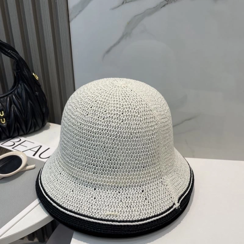 Chanel Caps ModernLook 259571