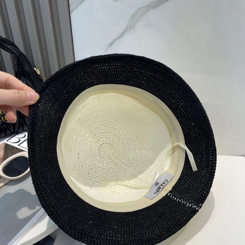 Chanel Caps ModernLook 259571