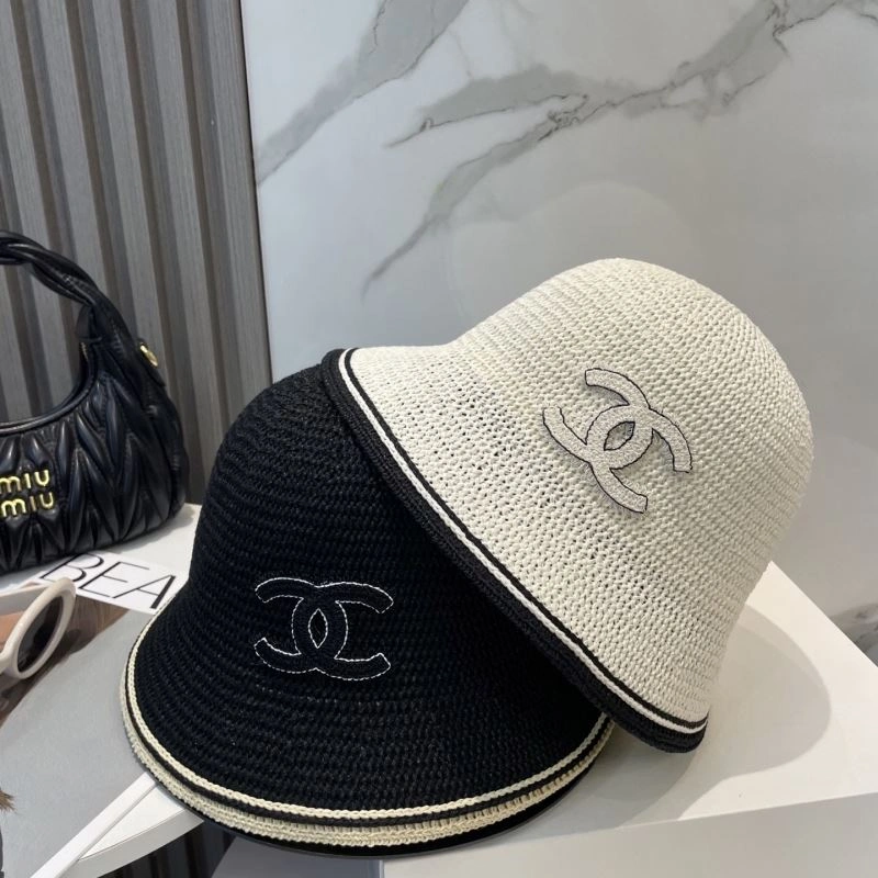 Chanel Caps ModernLook 259571
